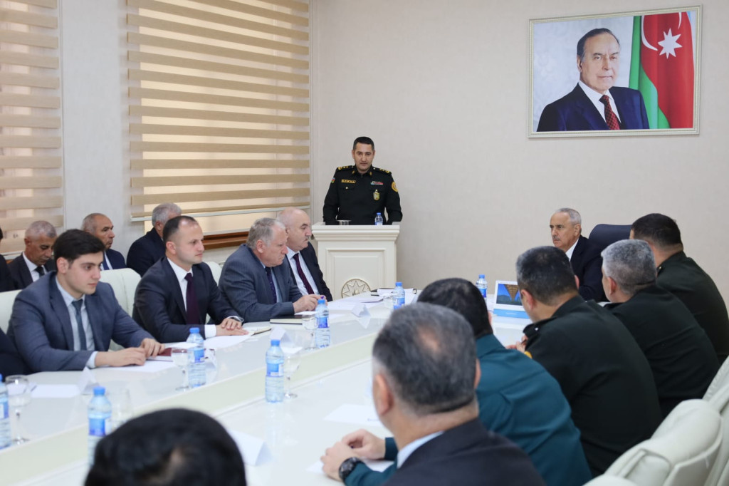 Qusar Rayon İcra Hakimiyyətində ixrac neft-qaz boru kəmərlərinin təhlükəsizliyi ilə bağlı iclas keçirilmişdir